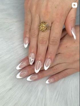Feri Nails Instagram post