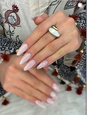 Feri Nails Instagram post